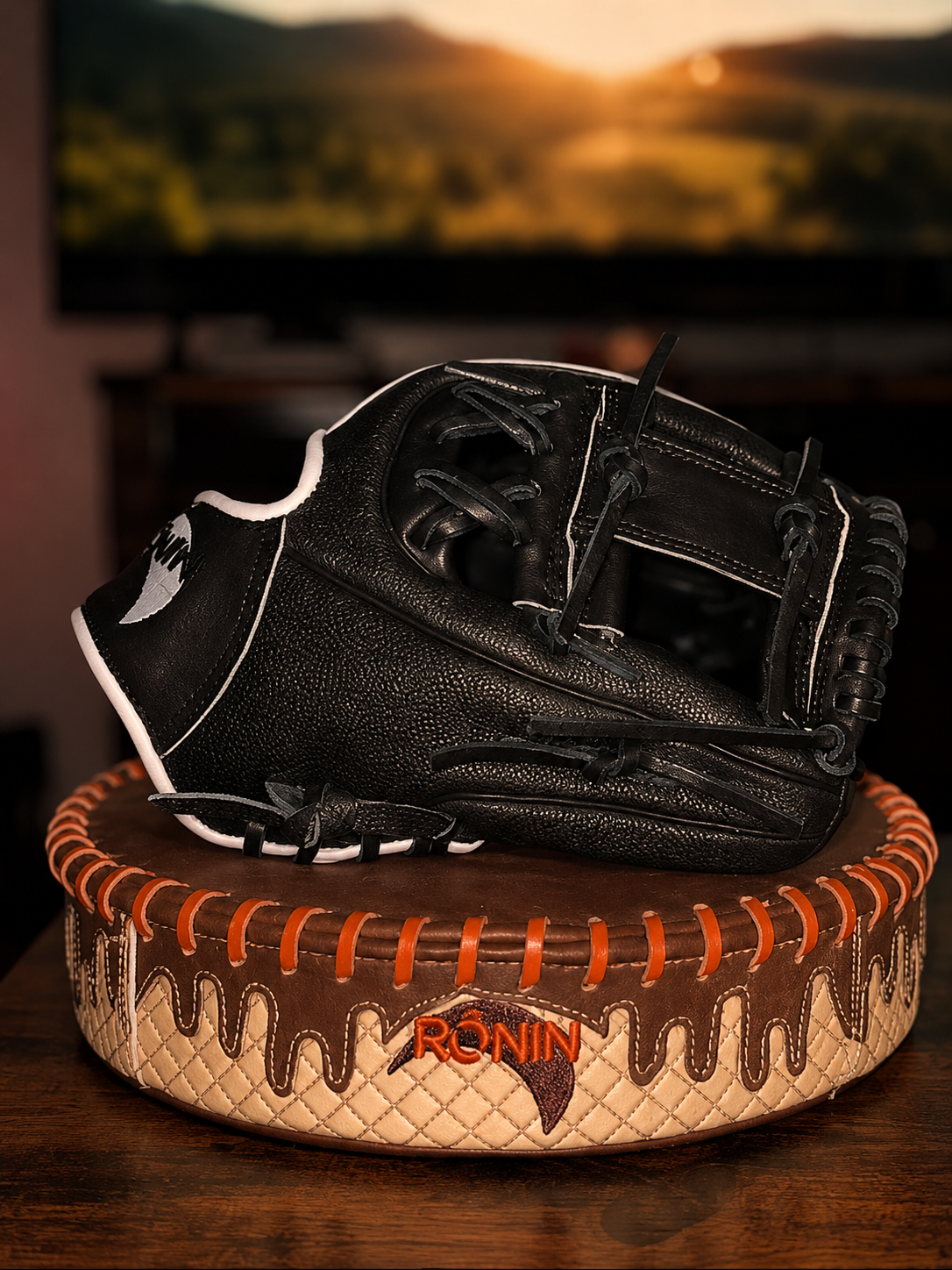 ⚾🔥 CUSTOM BLACKOUT RONIN GLOVE 🔥⚾